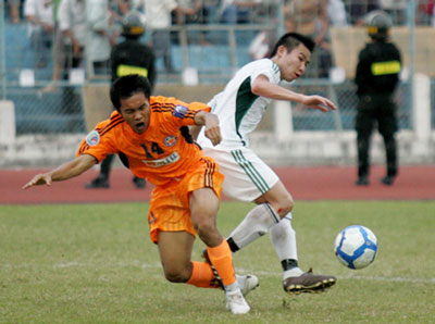 2010年亚洲足球联赛：岘港SHB队稳居H组榜首