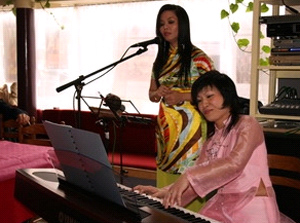 Âm hưởng dân gian Việt trên phím dương cầm