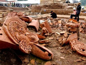 在升龙皇城区举行遗物展览