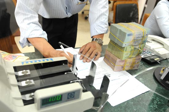 Mặc cả giá vốn tiền gửi Thêm bất ổn trên thị trường tiền tệ
