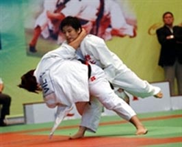 53 foreigners to compete in int’l judo tourney in Hanoi from April 17 - 18