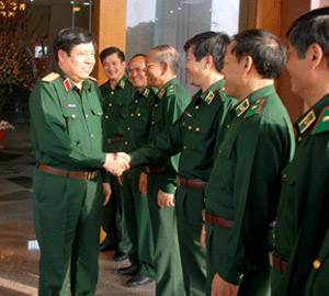 Đại tướng Phùng Quang Thanh kiểm tra việc thực hiện Cuộc vận động “Học tập và làm theo tấm gương đạo đức Hồ Chí Minh” tại Bộ Tư lệnh Thủ đô Hà Nội
