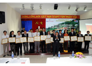 Công ty cổ phần thủy điện A Vương tổng kết sản xuất kinh doanh năm 2010