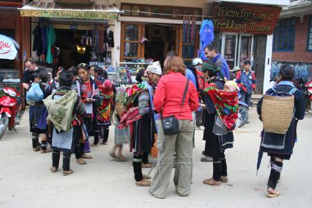 470,000 foreign tourist arrivals visit Vietnam