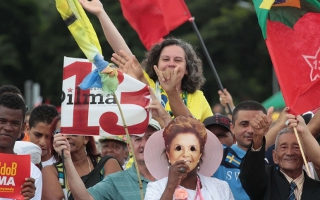Brésil Lula passe la main à Dilma Rousseff