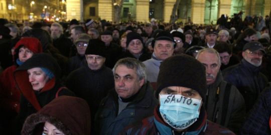 7 000 Hongrois manifestent contre la loi sur les médias