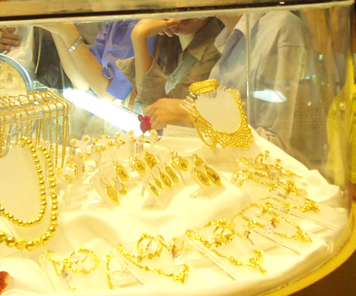 Nhìn lại thị trường vàng năm 2010