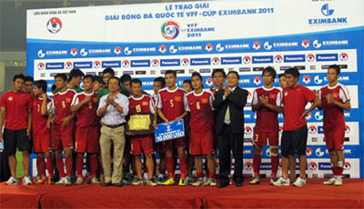 越南U23队获得2011年VFF杯足球锦标赛亚军