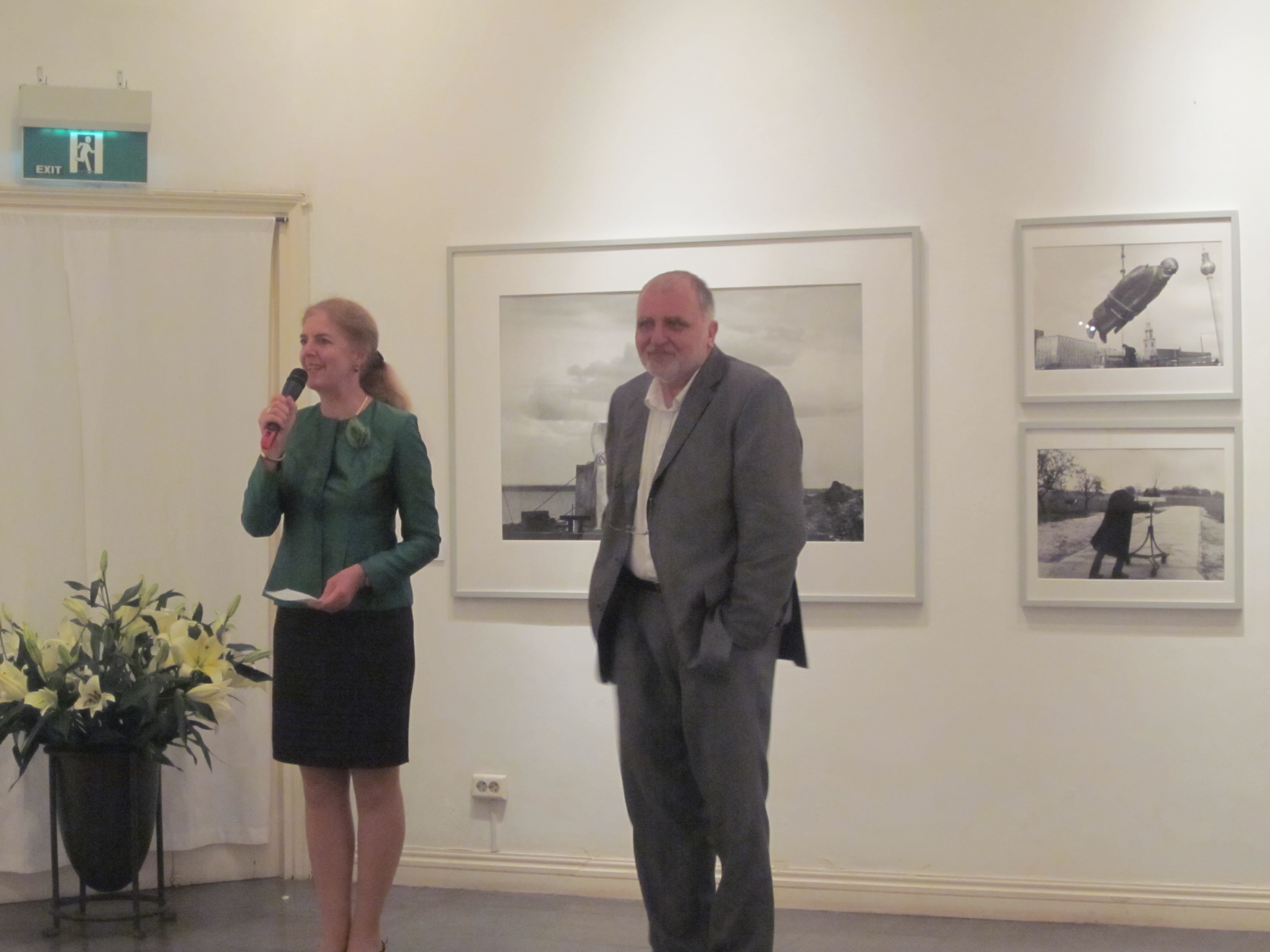 Photo exhibition by Sibylle Bergemann opens in Hanoi