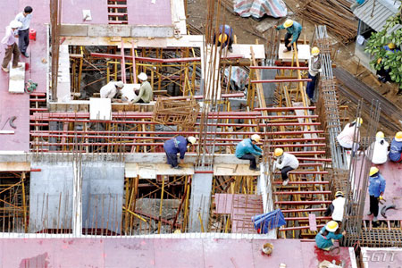 Vietnam seeks solutions to fight corruption in construction sector