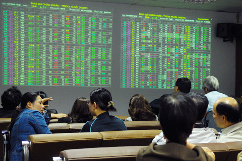 Vn-Index tăng 1,68 điểm