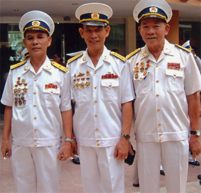 Chân dung các thuyền trưởng tàu không số