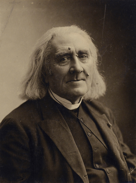 Hòa nhạc và triển lãm về nhà soạn nhạc kiêm nghệ sĩ piano Franz Liszt