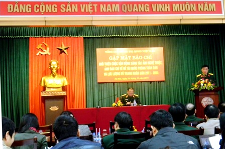 Vận động sáng tác ảnh về lực lượng vũ trang