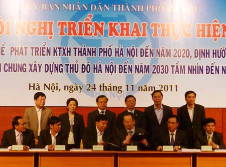Triển khai quy hoạch tổng thể phát triển kinh tế - xã hội và quy hoạch chung xây dựng Thủ đô