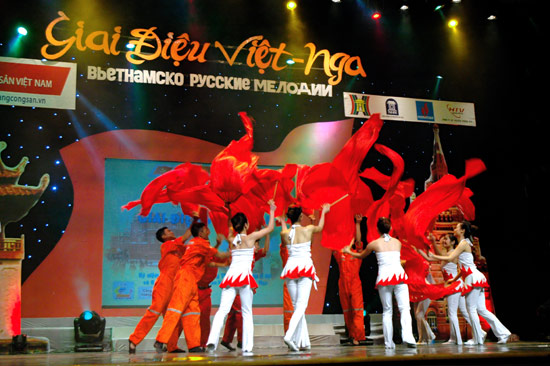 Programme artistique  Mélodies Vietnam-Russie