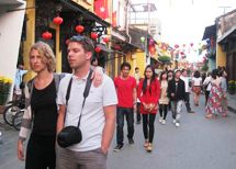 Vietnam expects to attract 7 5 million foreign tourists in 2015