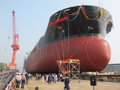 Vinashin launches 53,000 ton cargo vessel