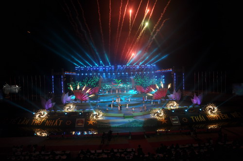 First International Tea Festival closes in Thai Nguyen