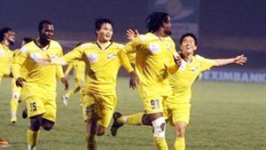 National supercup match starts new football season