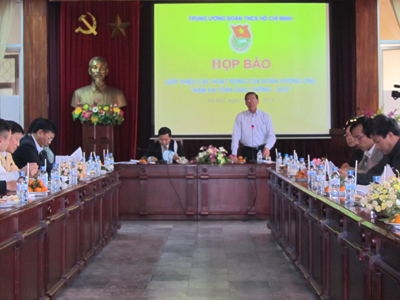 Xác định 4 nhiệm vụ của Đoàn trong Năm An toàn giao thông 2012