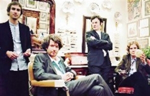 Limousine brings jazz-pop to Hanoi