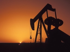 Iran Russie Signature d’un accord pétrolier de 1 milliard de dollar