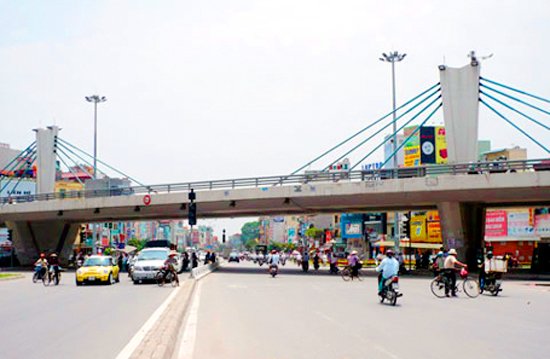 Hanoi approves 37 major projects for the 2011-2015 period