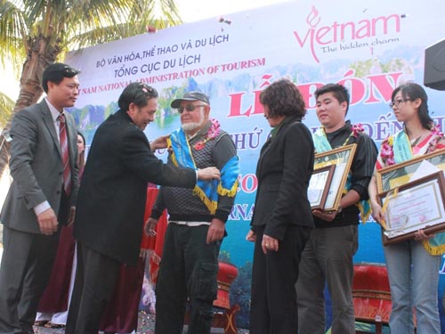 Vietnam welcomes the six-millionth international tourist