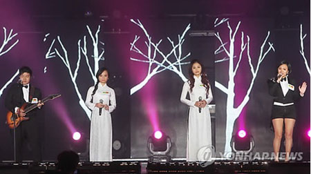 Young singers win second prize in K-pop Contest