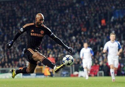 欧冠联赛·综合消息：皇马憾平里昂　切尔西轻取哥本哈根