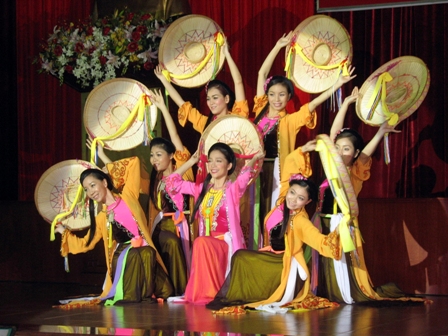Ngày xuân “chơi” quan họ