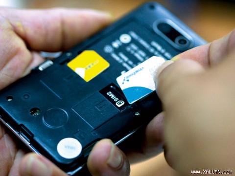 3 million new phone subscribers in January