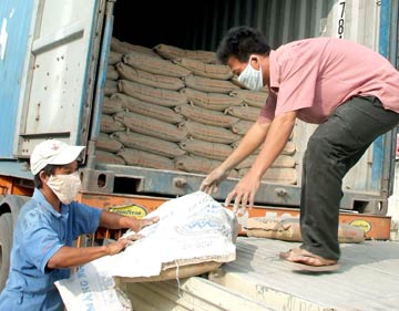 1 5 million tonnes of cement exports in 2011
