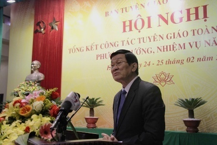 Để thực hiện thắng lợi Nghị quyết Đại hội XI của Đảng, các cơ quan tuyên giáo và đội ngũ cán bộ làm công tác tuyên giáo có trách nhiệm lớn và vai trò quan trọng