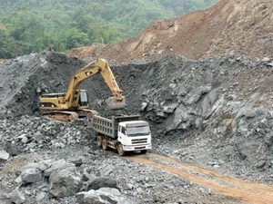 Vietnam, Laos join in ore mining, processing