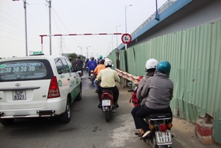 Thành phố Hồ Chí Minh Hạn chế tình trạng kẹt xe tại khu vực cầu Rạch Chiếc