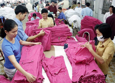 Danish companies to boost cooperation with Vietnam in textiles, pig breeding and water technology