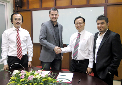 Dong Tam club signs 2-year contract with British coach