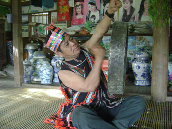 Người giữ linh hồn của núi rừng