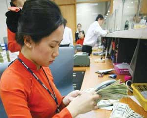 Hai giải pháp mới cho tỷ giá