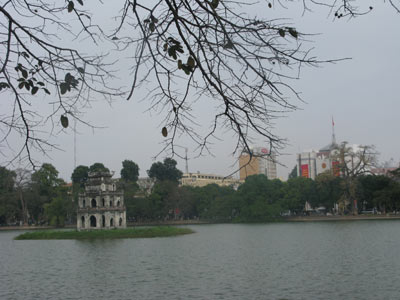 Cần nghiêm mới có dân chủ