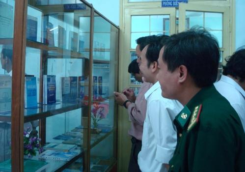 Triển lãm “Tài liệu biển đảo Nam Trung Bộ”