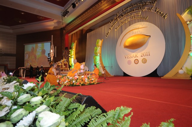 La Fête du Vesak 2011 dans le monde