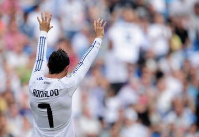 西甲末轮皇马８球屠戮阿尔梅里亚