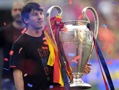 巴萨３：１力压曼联第四次登上欧洲之巅