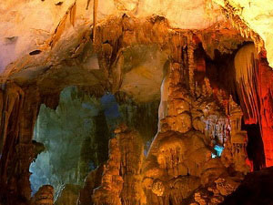 越南两个遗产受到教科文组织的审议