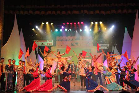 精彩的“江山盛会”艺术晚会