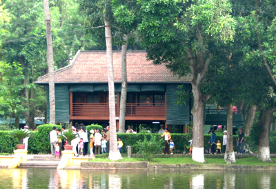 Nhà sàn Bác Hồ - nơi toả sáng một nhân cách lớn