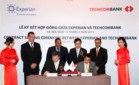 Techcombank applies modern technology to enhance operations